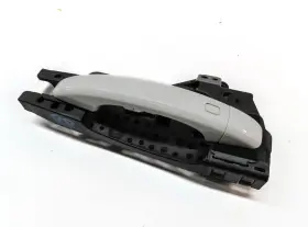 8u0837886 Audi 2015-2018 Q3 8u Rear Right Exterior Door Handle White