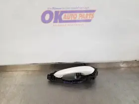 129-10402r Bmw 21 2021 X7 Exterior Door Handle Front Right Passenger White