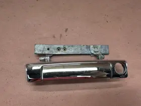 51211847587 Bmw E24 633csi E23 735i Front Left Outer Door Handle Assembly Chrome Oem #83255