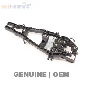 51217242568 Bmw 2013-2015 335i Xdrive - Right Exterior Door Handle Bracket 7242568