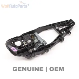 51219881780 Bmw 2021-2023 228i Gran Coupe - Right Exterior Door Handle Bracket 9881780