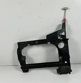 8245352 Bmw Passenger Front Outside Door Handle Carrier E39 M5 540i 530i