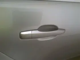 129-00305r Cadillac Outside Exterior Door Grab Handle Passenger Rear Without Ch