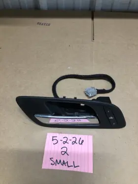 15198466 Cadillac 07-14 Escalade Driver Door Interior Handle Memory Seat Switch 40