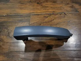 22867552 Chevrolet 15916609 Malibu Equinox Gmc Terrain Paint To Match Door Handle New Oem