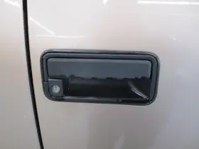 129.gm8f99 Chevrolet Truck Subchev15 1999 Door Handle Exterior 1673637
