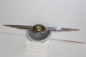 Sr-7483 Chrysler 2005- 10 Pt Cruiser Trunk Hatch Handle Emblem No Power Bottom Oem