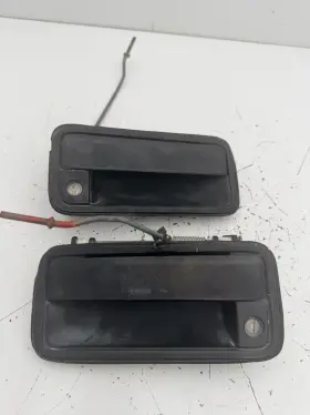 9600348 Evan-fischer Front Right And Left Exterior Door Handle For 88-99 Chevrolet K1500 88-00 Pair
