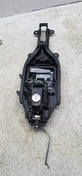 Lj6bs219a65 Factory/oem Ford Escape 2020- 2023 Right Front Door Interior Handle