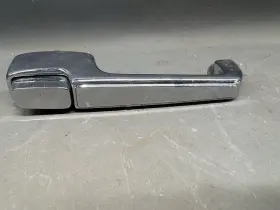 3927898 General Motors Gm 1967-1972 Chevy Gmc Truck Outside Rh Door Handle C/k Series Suburban Blazer Oem