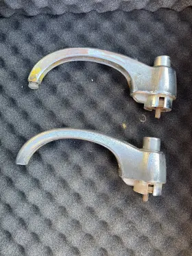 3698881 Gm Pair Of 1952 - 1966 Chevrolet Truck Outside Exterior Door Handle Gmc