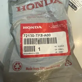 72130-tk8-a00 Honda New Genuine Protector R- Fr- 72130tk8a00 / Oem