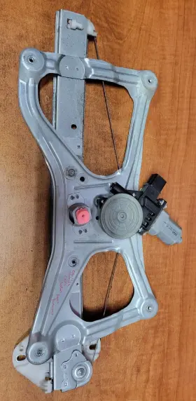 72210-sna-a03 Honda 06-11 Civic Sedan 4 Door - Passenger Right Front Window Regulator Oem