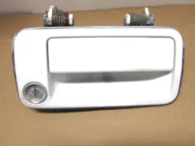 K74-5r Honda 1986-1989 Accord Front Door Handle Exterior Outside Passenger Side 88 Oem
