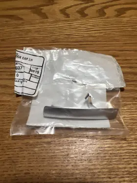 82652s8100 Hyundai Oem 20-22 Palisade Front Door Lock Hardware-handle Cover
