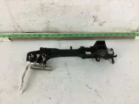 69202-48011 Lexus 2006-2008 Is250 Is350 Front Right Driver Exterior Door Handle Bracket Oem