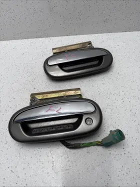 F85b-7826601 Lincoln 98 - 02 Navigator Front Left And Right Side Exterior Door Handle Oem Pair
