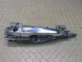 04787999aa Maserati 2017-2020 Levante M161 Front Left Door Exterior Handle W Keyless Entry