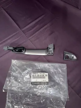 Gs1f-59-410k-50 Mazda Oem 2 2011 - 2014 / 3 2010-2012 Left Outer Door Handle