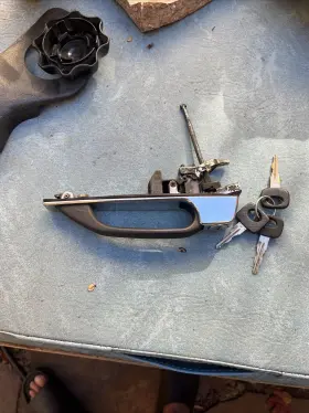 1237600159 Mercedes-benz W123 Door Handle Lock Front Left Or Right With 3 Keys