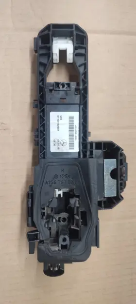 2047601800 Mercedes-benz 2015-2020 Gla250 Front Right Passenger Side Exterior Door Handle Oem