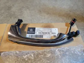 Mercedes-benz A1647600470 06-12 Ml Gl Front Right Passenger Door Handle Keyless Oem