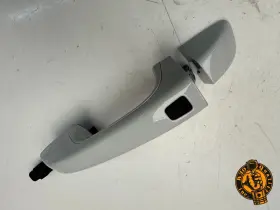 7p5837209 Porsche 2011-2018 Cayenne Front Left Exterior Door Handle With Keyless White Oem