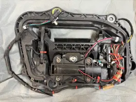 1007373-00 Tesla Model S Front Left Door Handle Assembly 2.0 2012-2016 - 1007373 For Parts 1007373-00 Tesla Model S Front Left Door Handle Assembly 2.0 2012-2016 - 1007373 For Parts