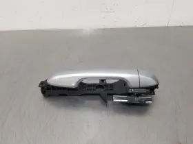 129-52371br Toyota 19 2019 Tacoma Exterior Door Handle Front Right Passenger Silver