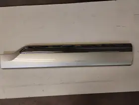 31448424 Volvo 2017-2022 Xc90 Door Trim Rear Right Gold Oem