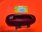2002-2006 Gmc Envoy Xl Driver Front Left Door Handle Exterior Assembly BB158 Used. Price: $35.95.