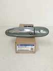 New Oem Genuine Ford Lh Front Outer Door Handle 2003-2011 Lincoln Town Car Green. Price: $50.00.