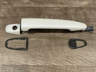 2004-10 Toyota Sienna Front Door Handle 69211-AE020 A1 Used. Price: $22.39.