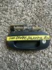 00-01 Dodge Dakota Front Passengers Exterior Door Handle Used. Price: $40.00.