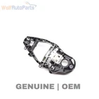 2004-2006 Mercedes-benz E500 Right Exterior Door Handle Bracket 9881778 Used. Price: $32.49.